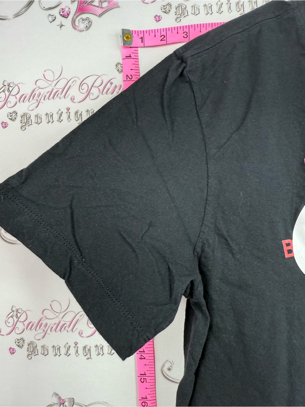 Nike Black Short-Sleeve Tee with White Swoosh and Red Text - Picture 5 of 6